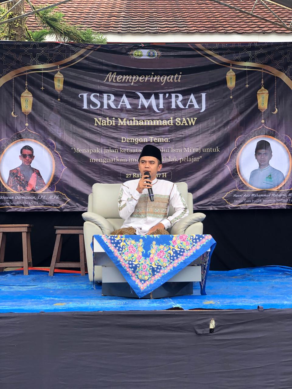SMAN 1 Cigalontang Gelar Peringatan Isra Mi’raj Nabi ..